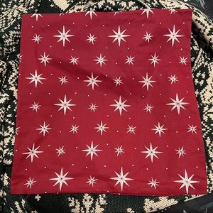 ✨3 for $12!✨ Red/Crm Holiday Star Print Pllw Cover